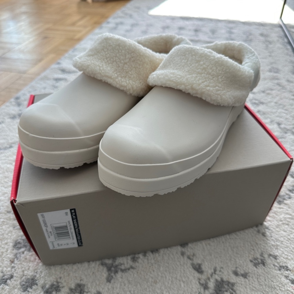 *NEW* Hunter Sherpa Insulated Clog size 9 in White Willow